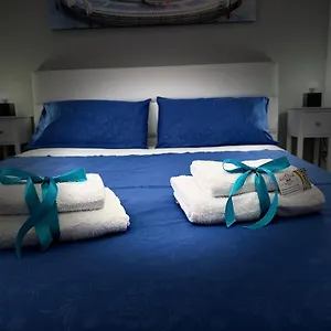  Bed & Breakfast Pirri