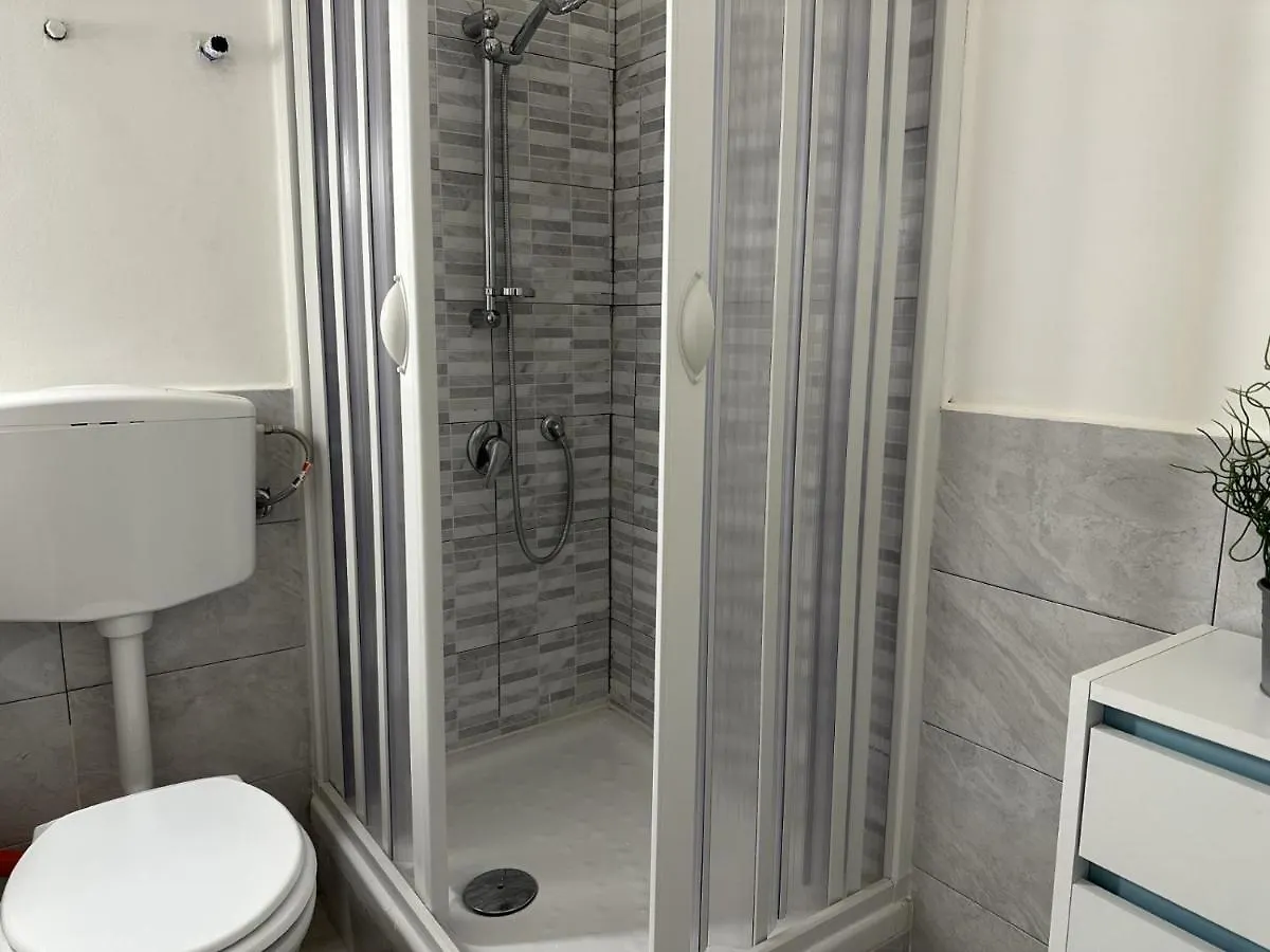 Guest house Le Stanze Di Regina Margherita Hotel Palermo Italy